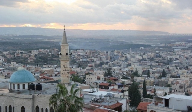 4 ���� �������  �� ����� ����    