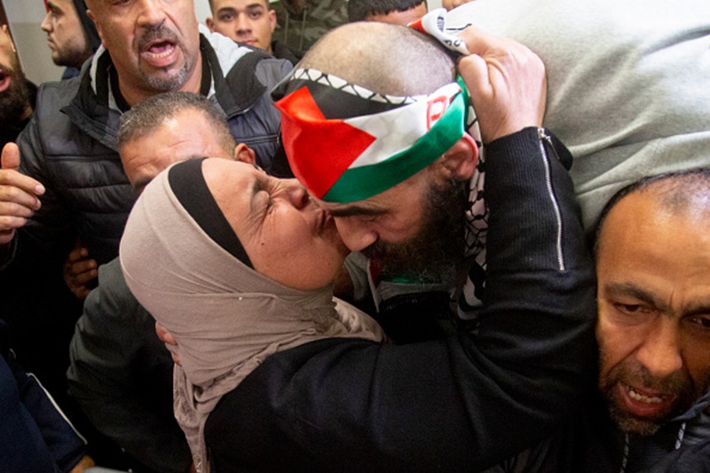 ����� ������ ������ ����������� �� 250 ������ ����� ������ ��� �������